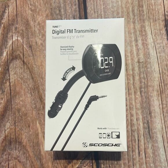 SCOSCHE NIB Digital FM transmitter #1412155 - Picture 1 of 5